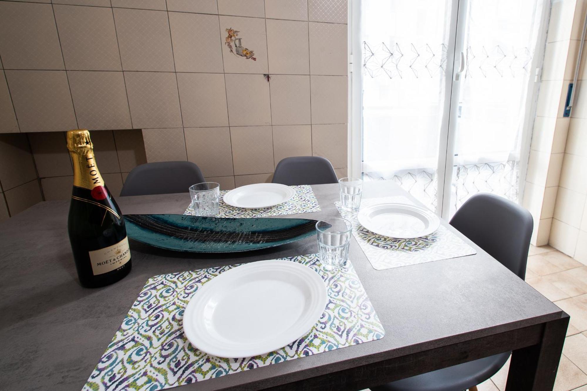 Milano-Linate Suite Self Check In & Free Parking Exterior photo